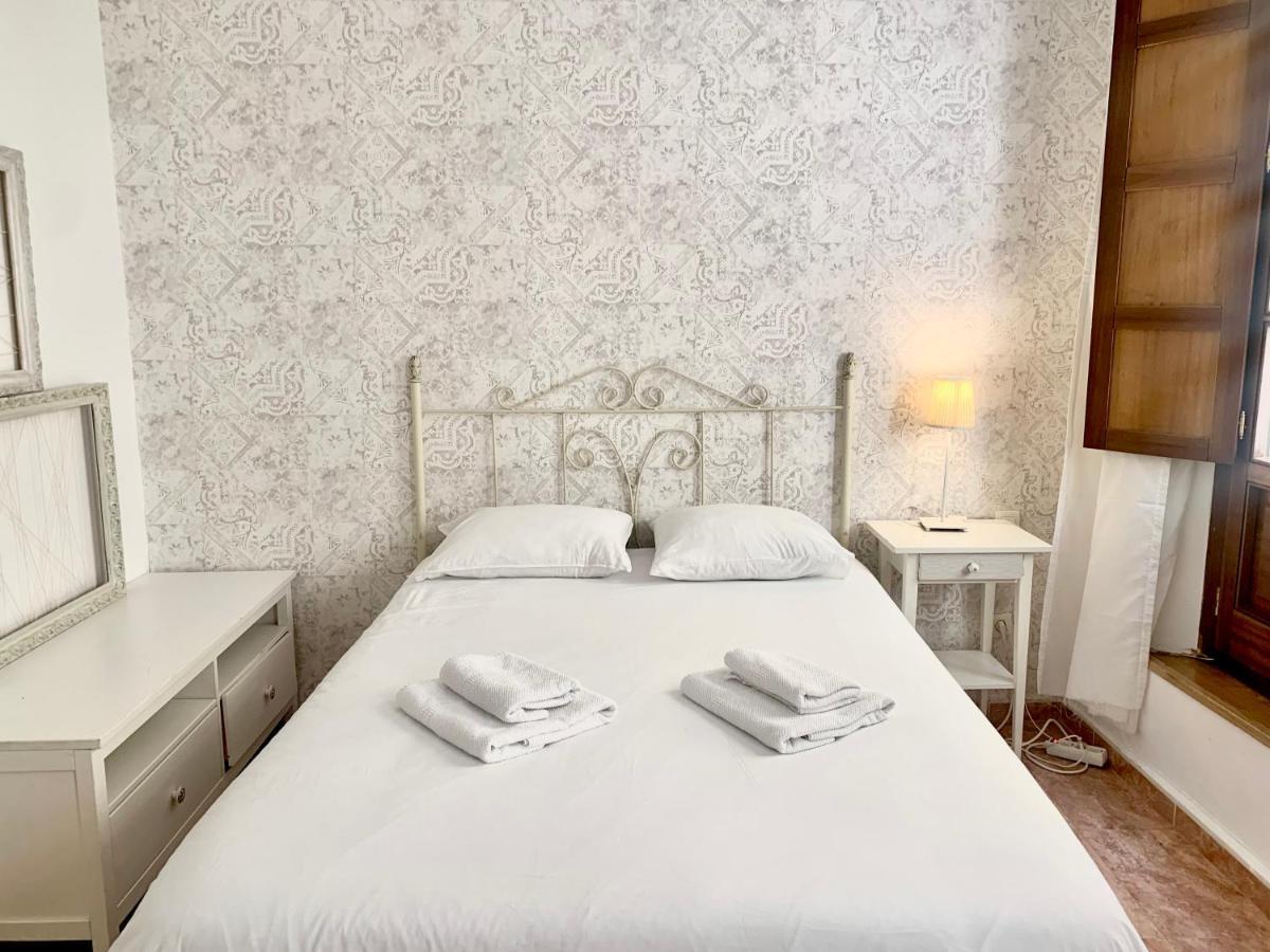 Lyrioshomes Malaga La Merced Centro Экстерьер фото