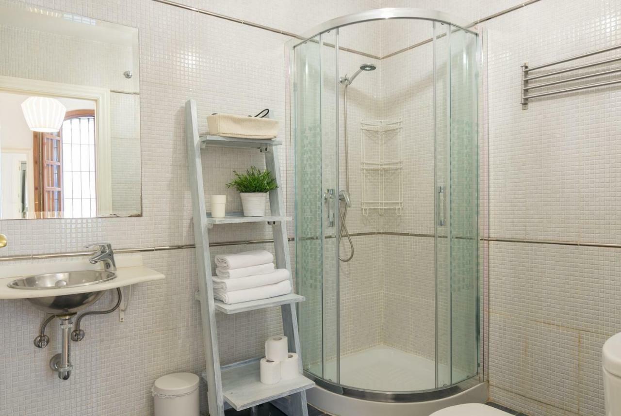Lyrioshomes Malaga La Merced Centro Экстерьер фото